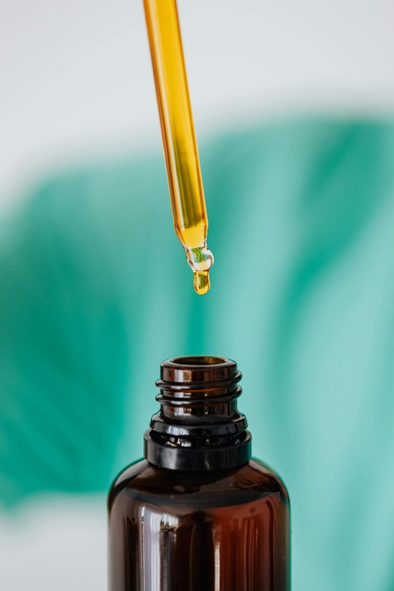 CBD Oil for Dogs: Safe Dosage & Vet-Approved #1 Guide for Calm, Happy Pups